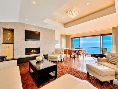 San Diego Beach Communities North Home 893924