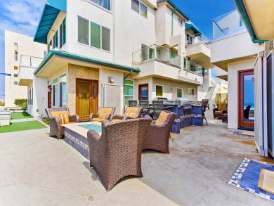 Mission Beach Luxury Rental- Stunning
