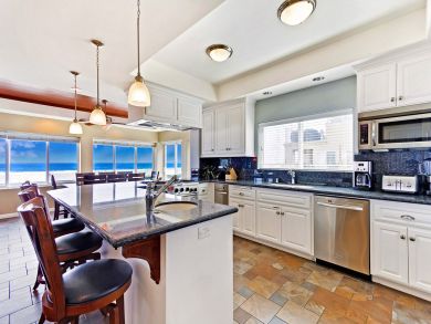 Mission Beach Luxury Rental- Stunning