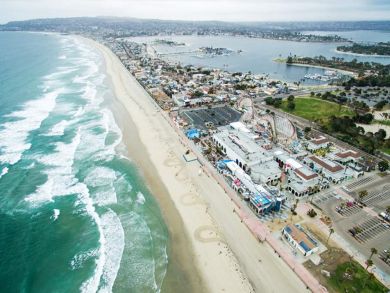 Mission Beach Luxury Rental- Stunning