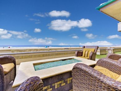 Mission Beach And Pacific Beach Condo 893928