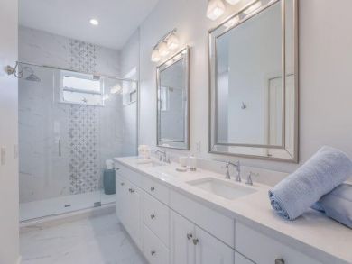 Anna Maria Island Vacation Rental Pool Home Sleeps SIx