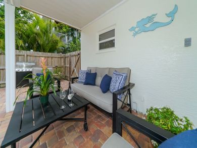 Anna Maria Island Vacation Rental Pool Home Sleeps SIx