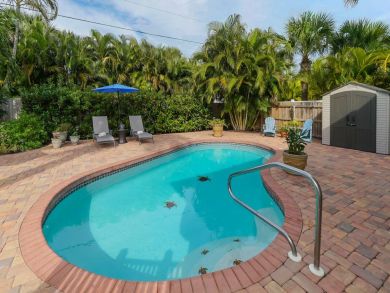 Anna Maria Island Vacation Rental Pool Home Sleeps SIx