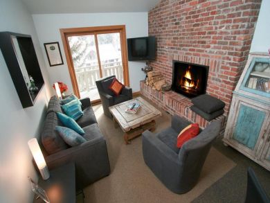 Vail Village Vacation Rental with 2 Bedrooms