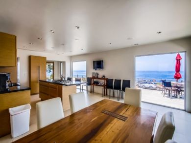 Mission Beach Ultimate Luxury Vacation Rental Home Sleeps 14