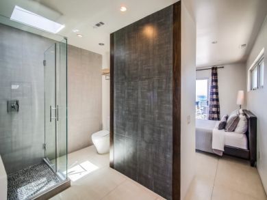 Mission Beach Ultimate Luxury Vacation Rental Home Sleeps 14