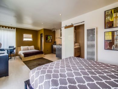 Mission Beach Ultimate Luxury Vacation Rental Home Sleeps 14