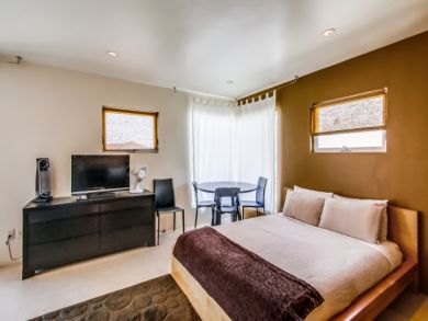 Mission Beach Ultimate Luxury Vacation Rental Home Sleeps 14
