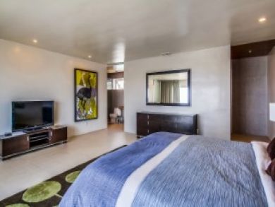 Mission Beach Ultimate Luxury Vacation Rental Home Sleeps 14