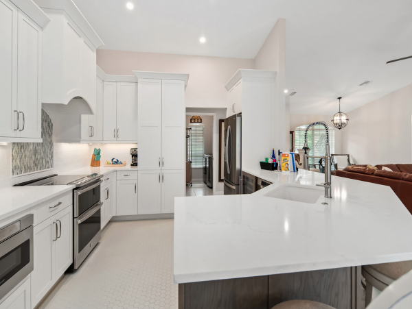 Three Bedroom Marco Island Vacation Pool Rental Sleeps 6