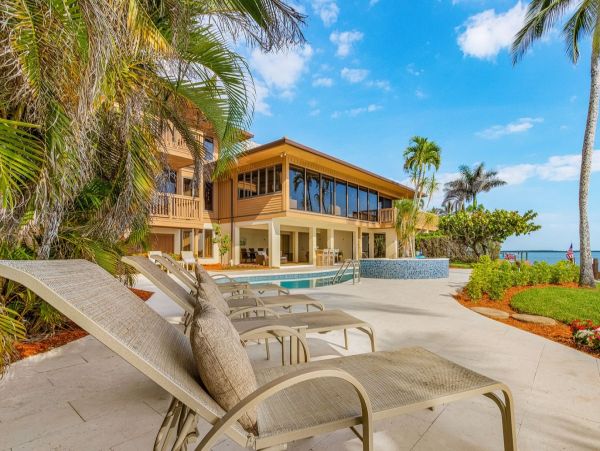 Marco Island Luxury Vacation Rental Four Bedrooms Gulf Views