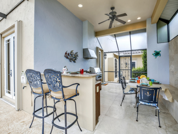 Luxury Five Bedroom Rental with Private Pool and Boat Dock