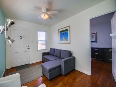 Mission Beach 1 Bedroom Condo Sleeps 3 Short Walk to Beach