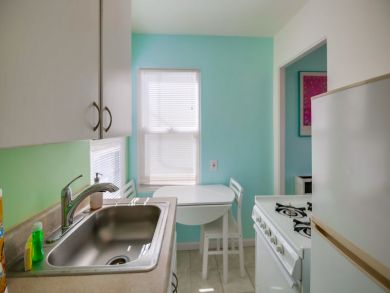 Mission Beach 1 Bedroom Condo Sleeps 3 Short Walk to Beach