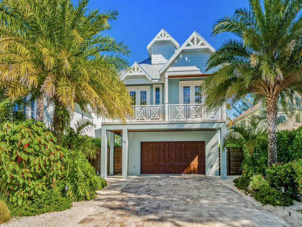 One of the Best Beach Vacation Rentals On Anna Maria Island