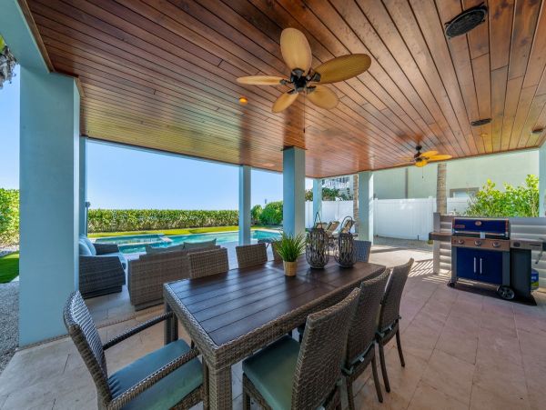 One of the Best Beach Vacation Rentals On Anna Maria Island