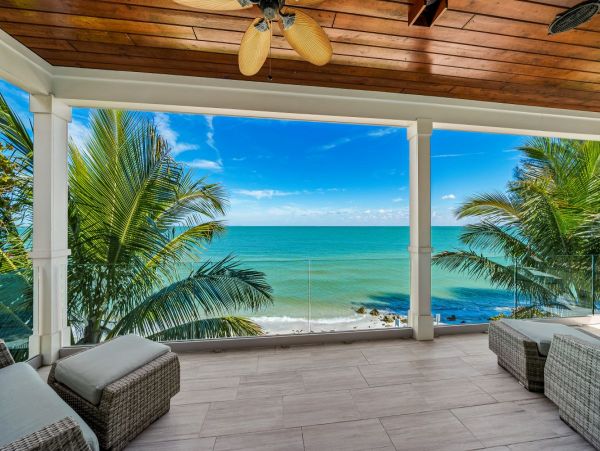 One of the Best Beach Vacation Rentals On Anna Maria Island