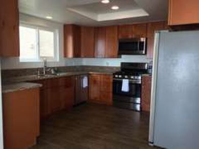 Six Bedroom Mission Beach Vacation Rental