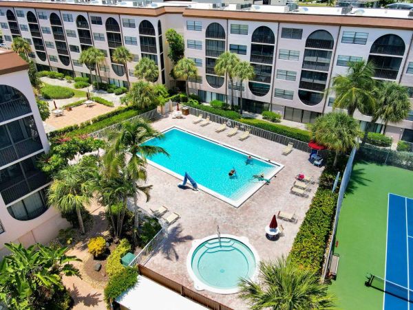 Value Condo Rental On Marco Island One Bedroom Sleeps 4