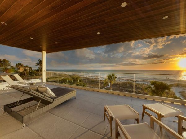 Anna Maria Island Vacation Rental - Gulf Front Luxury Home