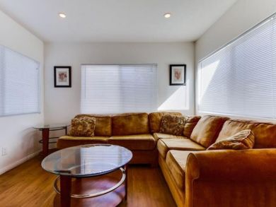 Two Bedroom Mission Beach Condo