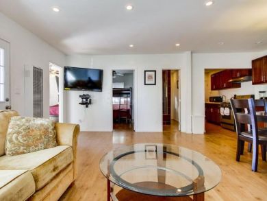 Two Bedroom Mission Beach Condo