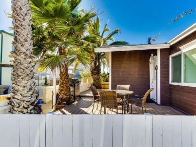 Two Bedroom Mission Beach Condo