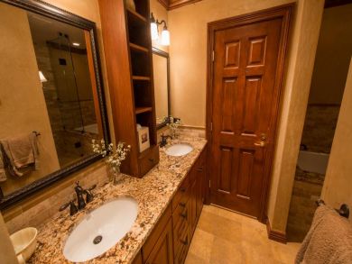 Vail 2 Bedroom Vacation Rental Ski in Ski Out Sleeps 6