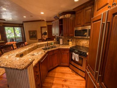 Vail 2 Bedroom Vacation Rental Ski in Ski Out Sleeps 6