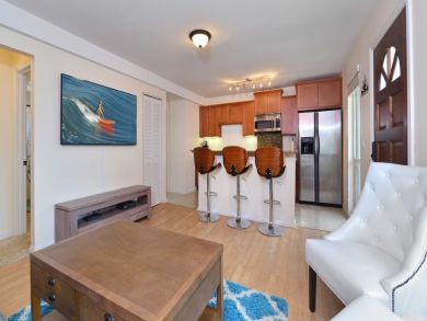 2 Bedroom Mission Beach Condo