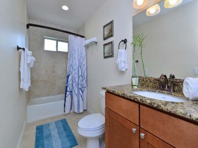 2 Bedroom Mission Beach Condo