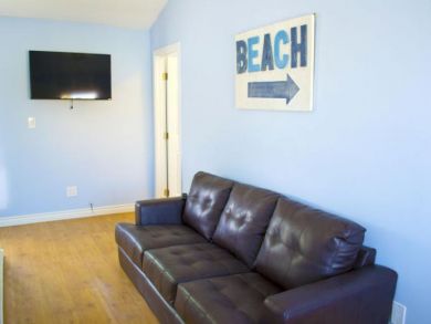 Walk to Beach 3 Bedroom Mission Beach Vacation Home