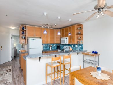 Pacific Beach Condo with Ocean Views One Bedroom Sleeps 4
