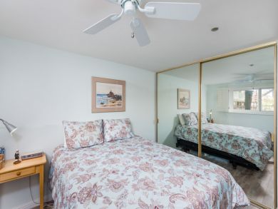 Pacific Beach Condo with Ocean Views One Bedroom Sleeps 4