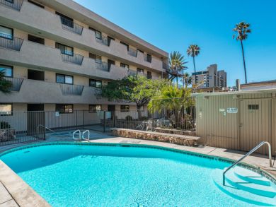Pacific Beach Condo with Ocean Views One Bedroom Sleeps 4