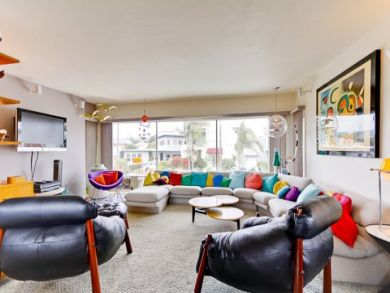 CLASSY Four Bedroom Mission Beach Rental CLASSY Four Bedroom Mission Beach Rental