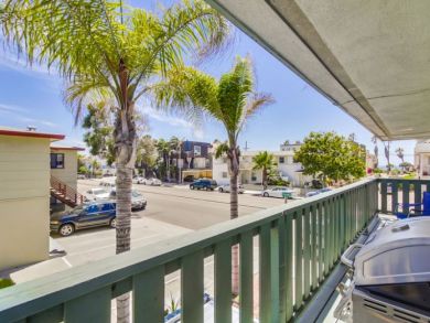 Four Bedroom condo South of Belmont Park
