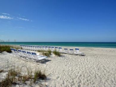 Romatic Beach Cottage on Exclusive longboat Key On Beach