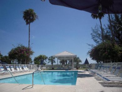 Romatic Beach Cottage on Exclusive longboat Key On Beach - additional view, photo 5