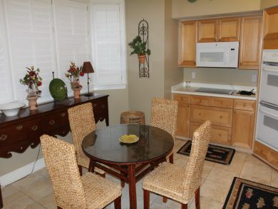 Dining Table Seats 4 Dining Table Seats 4