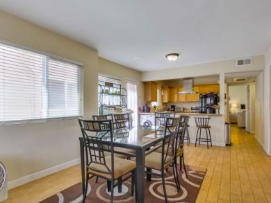 Short Walk to Beach from this Mission Beach 2 Bedroom Rental