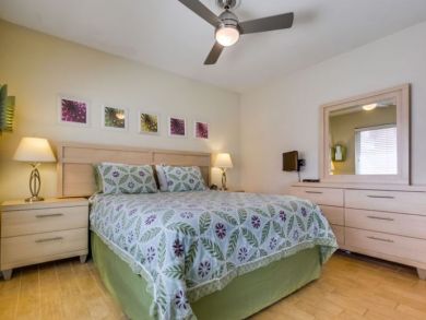 Short Walk to Beach from this Mission Beach 2 Bedroom Rental