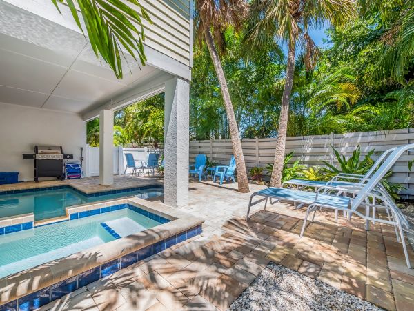 Holmes Beach Vacation Rental with Private Pool – Anna Maria Island Luxury Stay