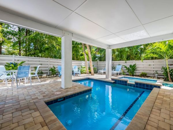 Holmes Beach Vacation Rental with Private Pool – Anna Maria Island Luxury Stay