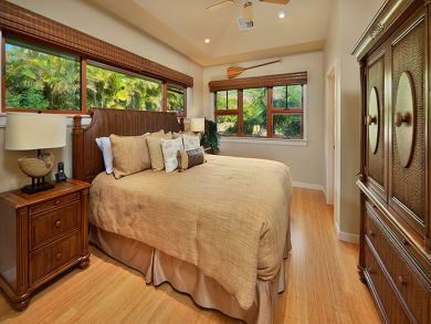 A Two Bedroom Luxury Lahaina Vacation Rental Ocean Views