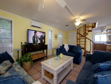 Five Bedroom Rental That Sleeps 12 Anna Maria Island