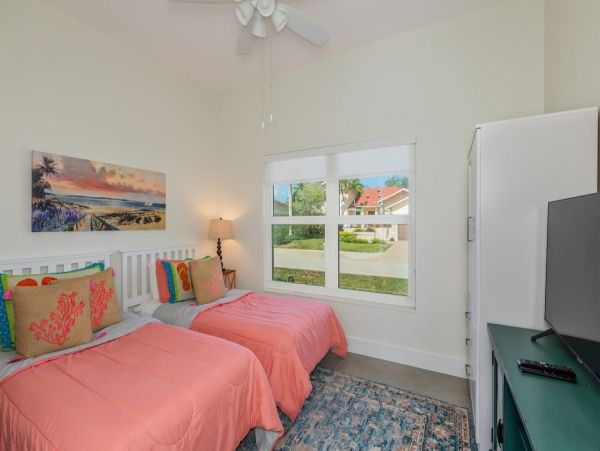 Marco Island 4 Bedroom Vacation Rental Home Sleeps 10