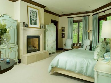 King Bedroom with Fireplace