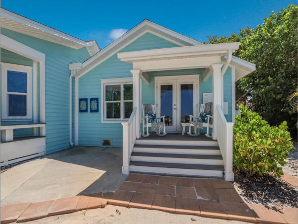 Anna Maria Island 3 Bedroom Beach Front Vacation Rental